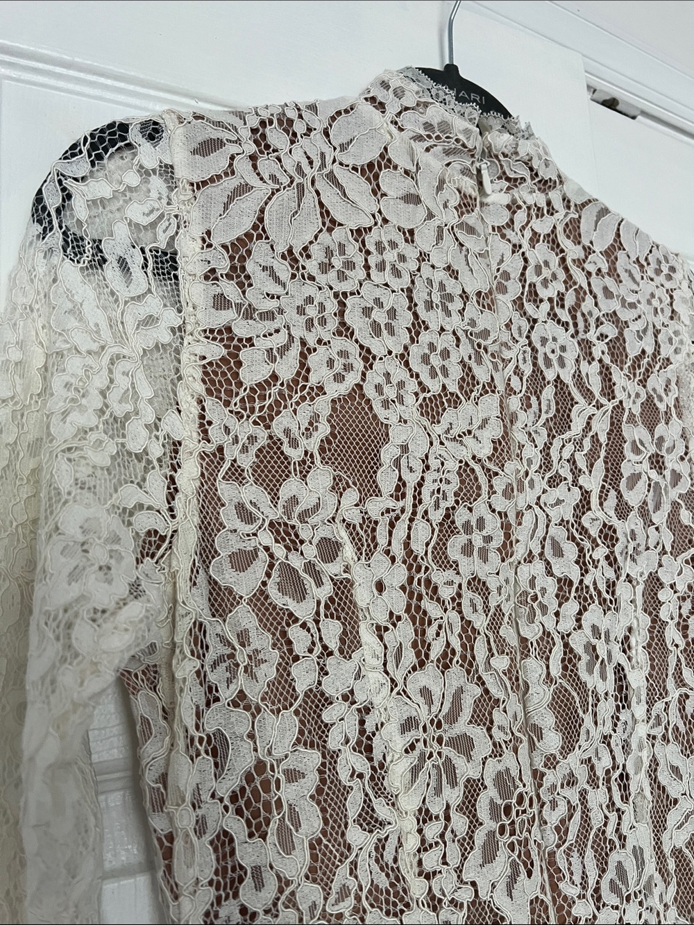 Worn Once House of CB “Sophia” Ivory Lace Dress Size L - Picture 4 of 6